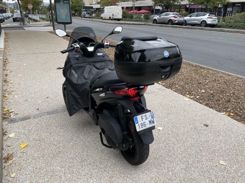 PIAGGIO MP3 300 HPE ABS ASR